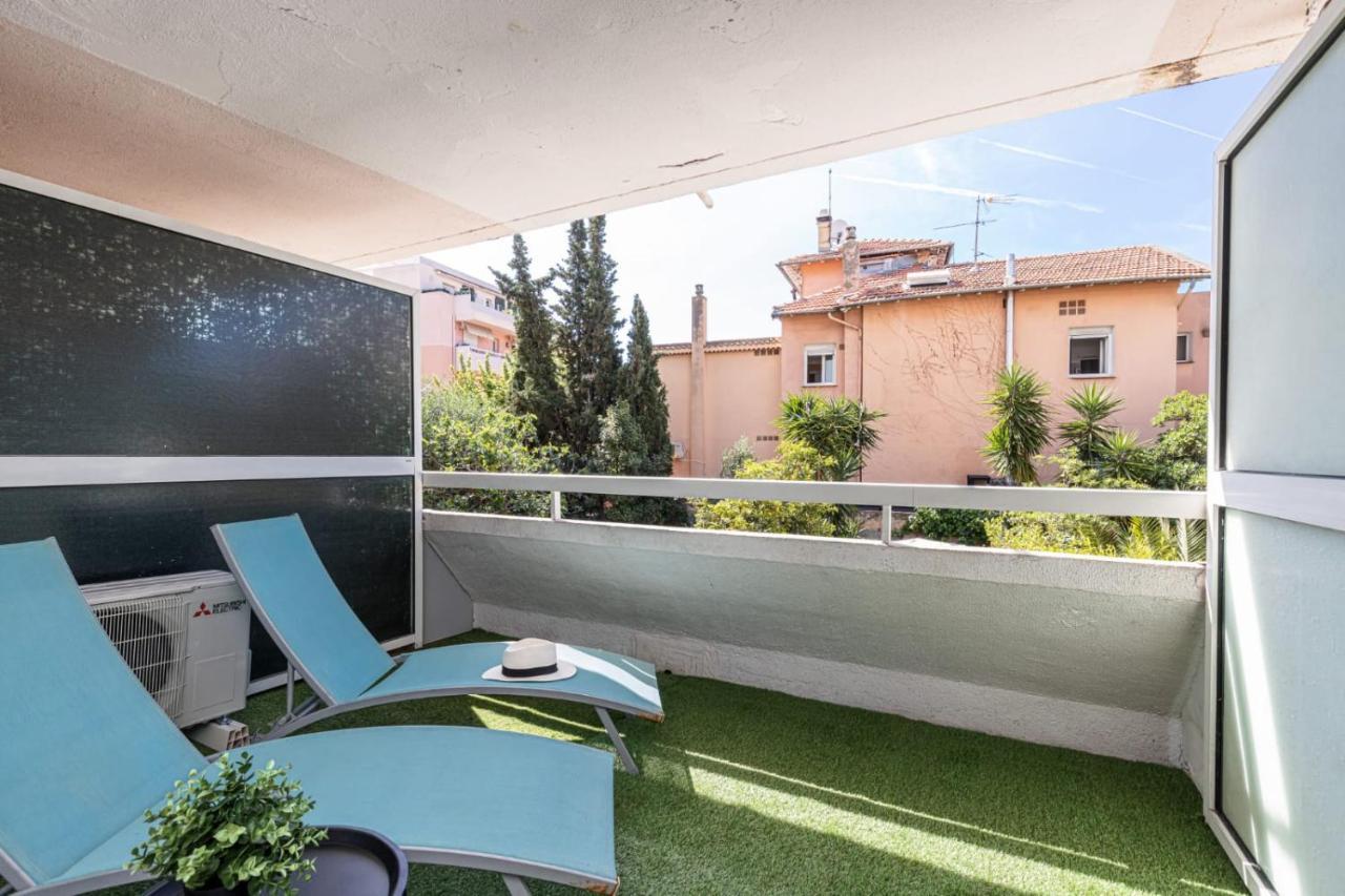 Pretty Studio Swimming Pool And Sea Cagnes-sur-Mer Luaran gambar